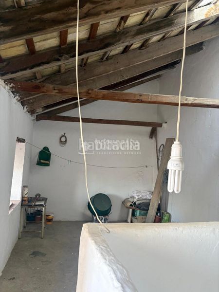 Foto cb0b6622-fc09-43e9-8230-f7d9968f666e. Casa in Marchena