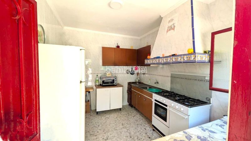 Foto cc955980-a153-41e0-bd95-b7ba09653b27. Masia amb piscina a Marchena