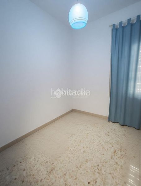 Foto 5e5a1db1-6e18-45c4-bb44-b147020fd78b. Casa aparellada a Marchena