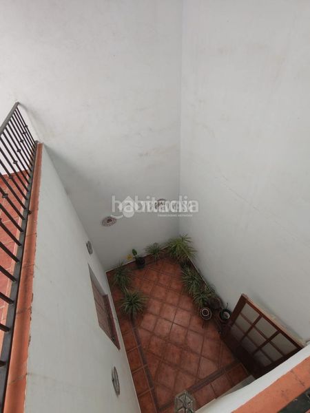 Foto a6073299-708c-480e-8038-0e6bf85f1ea3. Casa aparellada a Marchena
