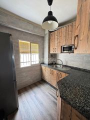 Flat in Marchena. Piso en venta en marchena