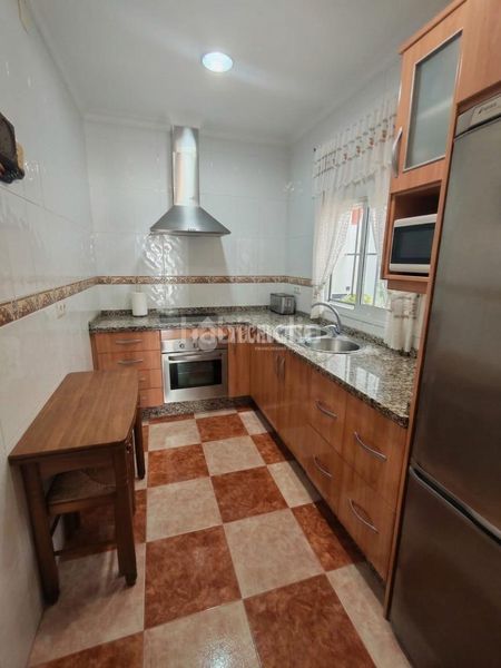 Foto c3bd785a-4eb3-48b3-ac4a-2d1fc1db0944. Casa a Marchena