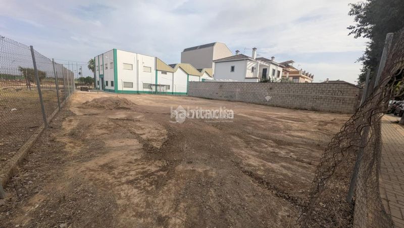 Foto 3983cfaa-57b6-48ec-98c2-298ae2df58aa. Terreny residencial a Marchena