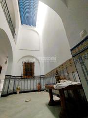 Casa aparellada a Marchena. Casa en venta en marchena