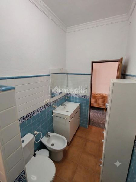 Foto b6c8fe1f-762a-4b3d-af13-873d7f30b1e1. Masia amb piscina a Marchena