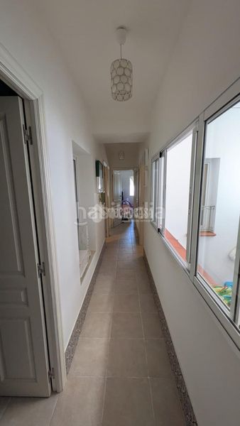 Foto e2296f8a-e30b-4d40-8152-3264d2a34ed1. Casa aparellada a Marchena