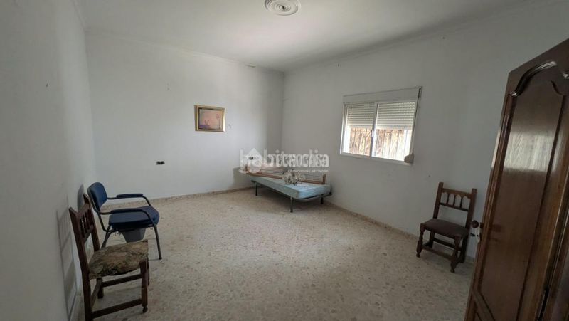 Foto c00c4f50-742e-4c3b-9eec-d4dbde6e3db3. Casa a Marchena