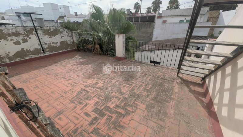 Foto dcdac9d2-81ef-43d8-a584-1f06f7a54cc2. Casa a Marchena