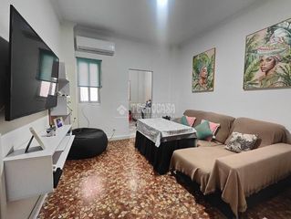 Flat in Palacios y Villafranca (Los). Piso en venta en los palacios y villafranca
