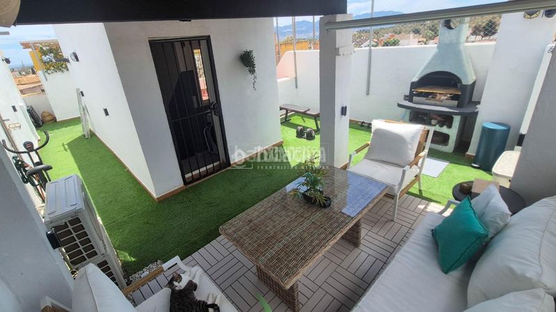 Foto 7e61e6a8-e48f-462f-a695-e3b7a2bc4a2a. Casa aparellada amb piscina a Fuente Alegre - El Chaparral - Los Morales Málaga