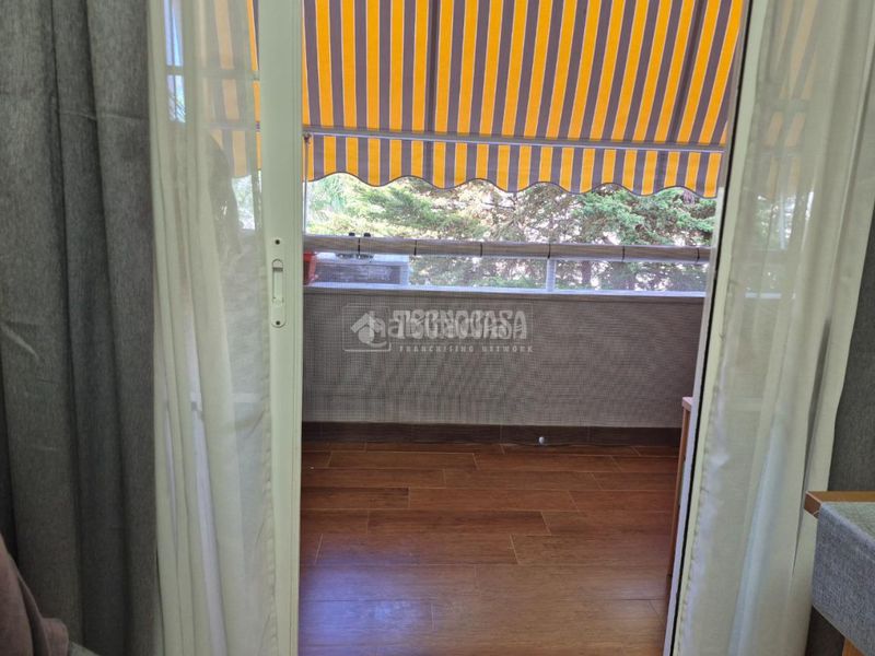 Foto 2ad8c114-1a43-4496-b587-bccde4a2d75b. Pis amb calefacció piscina a El Consul - Ciudad Universitaria - El Romeral Málaga