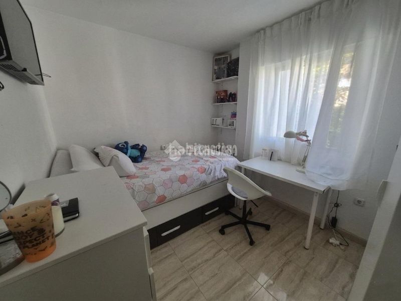 Foto 6da61e83-f8eb-45bf-a806-777727ab51c9. Pis amb calefacció piscina a El Consul - Ciudad Universitaria - El Romeral Málaga