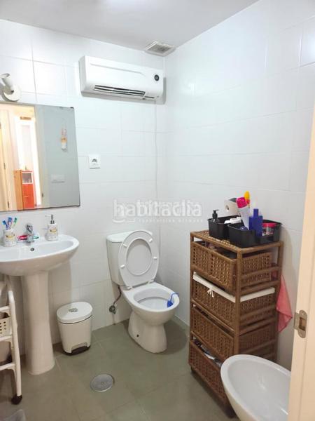 Foto 806b3fbe-ab36-4028-865a-02cee240e368. Piso  en venta en Santa Isabel Málaga