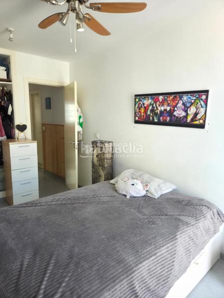 Foto e04f0d89-fcf4-4056-9059-303830233d18. Piso  en venta en Santa Isabel Málaga