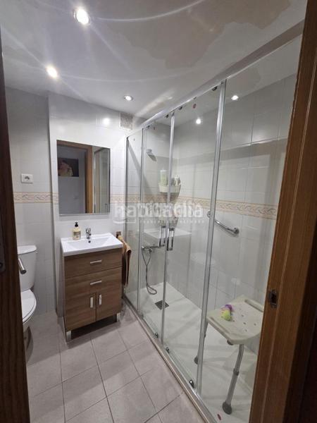 Foto 03c220a0-bc24-46b5-a216-e75a567cdc67. Appartement avec parking dans Santa Isabel Málaga