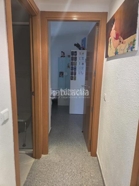 Foto d08237bd-d13e-42b9-b7d0-86ff882b70a5. Appartement avec parking dans Santa Isabel Málaga