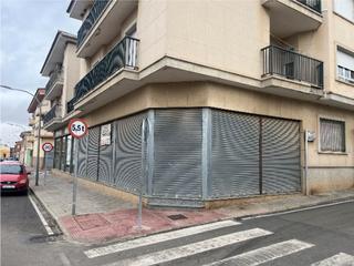 Locale commerciale en Calle manzaneque 77. el espacio perfecto para tu negocio con una ubicacion estrate