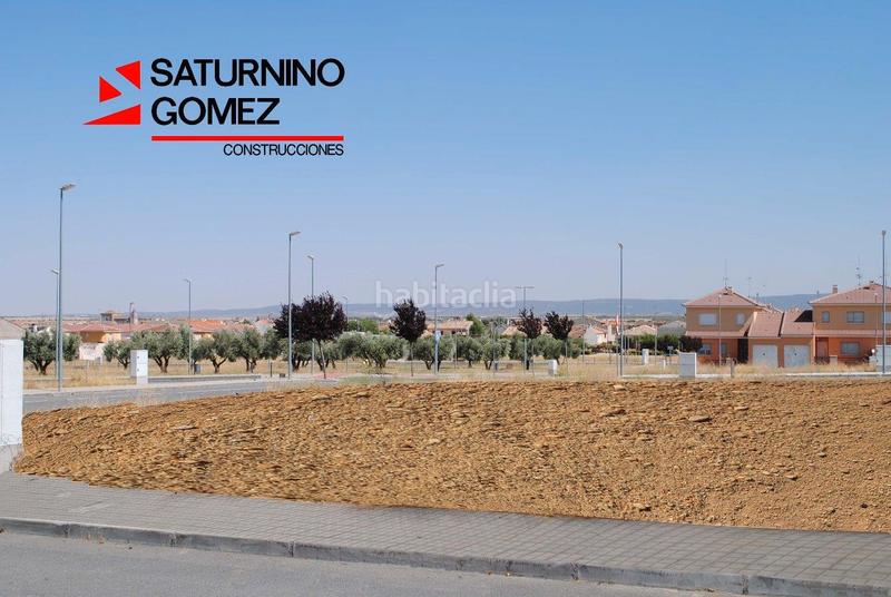 Foto d8d6f810-55bd-46b1-9973-e2f0ac2dc15e. Terreno residencial en calle alabardas de la virgen 50 solar urbano (toledo) en Sonseca