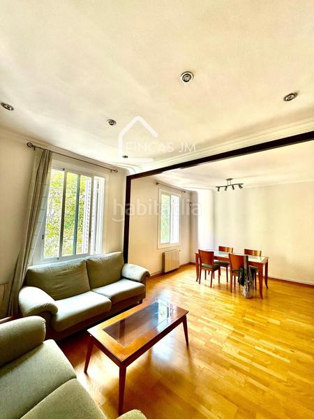 Foto 629fe119-ed5c-4381-b36a-59ca471aa20e. Flat in concell de cent 10 in Hostafrancs Barcelona