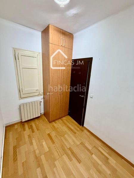 Foto accceb95-e6b7-494d-ab74-cbcf39f10ff7. Flat in concell de cent 10 in Hostafrancs Barcelona