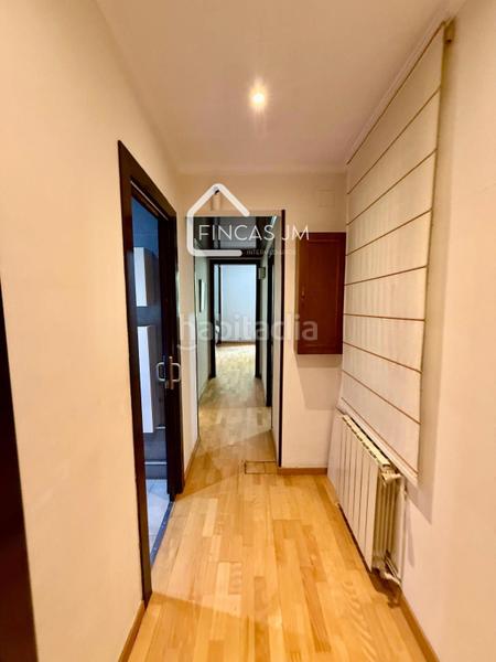 Foto cc3371a8-643c-47db-ad7f-3945cc0afe4d. Flat in concell de cent 10 in Hostafrancs Barcelona