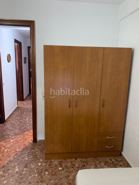 Foto 2b7b42a4-5e83-4421-aa0f-aa75f22d8d92. Piso  en campello en Campello Playa Campello (el)