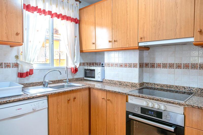 Foto e9c5cb91-4ff3-4d30-869d-b2d1e43a1e83. Casa in calle gran capitán 18b in El Mercado - Plaza de Toros Villena