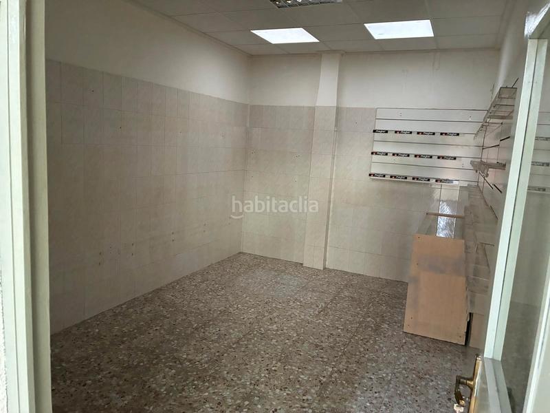 Foto 476737b2-e4ed-466b-bead-317eb8354f13. Miete fabrikhalle in camí de vizcarra 27 in Alzabares Elche / Elx