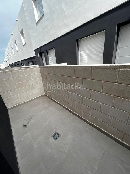 Foto 3fd79ac4-773a-4664-83fb-1caba3613059. Casa aparellada amb calefacció aparcament piscina a Alicante