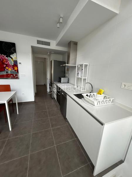 Foto 5bba43b9-811f-42c3-8675-44d7b9450a20. Casa aparellada amb calefacció aparcament piscina a Alicante