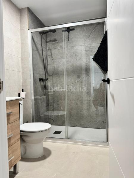 Foto 595cc89f-66b1-4258-85f6-b76e9352abfc. Appartement dans carrer ventarich 5 dans Plaza Crevillente - Antiguos Juzgados - El Asilo Elche / Elx