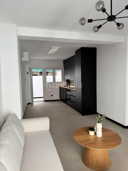 Foto d397d4f4-e3d2-4270-9313-37cfc0901537. Appartement dans carrer ventarich 5 dans Plaza Crevillente - Antiguos Juzgados - El Asilo Elche / Elx