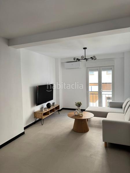 Foto d4bf0015-7473-4e78-9bf6-95d56e5a4fad. Appartement dans carrer ventarich 5 dans Plaza Crevillente - Antiguos Juzgados - El Asilo Elche / Elx