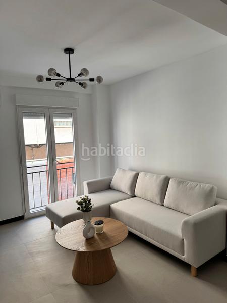 Foto e09ef957-87a2-4c75-9325-b03714733a2f. Appartement dans carrer ventarich 5 dans Plaza Crevillente - Antiguos Juzgados - El Asilo Elche / Elx