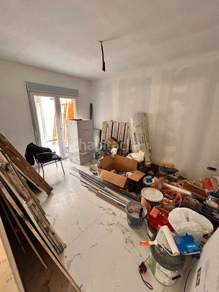 Foto 2d2bf0c8-4ee1-4ded-ad4f-5216f9b7c118. Planta baixa a Reina Victoria - Miguel Hernández Elche / Elx