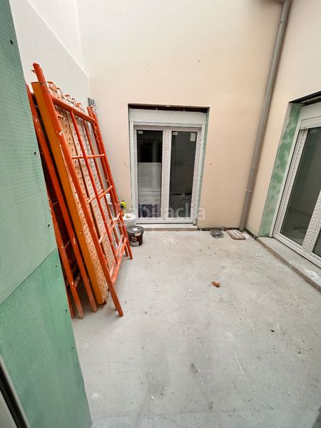 Foto a894906b-b07a-44eb-a152-0e9992f45093. Planta baixa a Reina Victoria - Miguel Hernández Elche / Elx