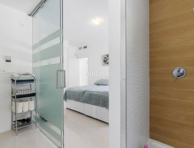 Foto 2b905a93-b079-4864-a8cd-a809a6716a98. Xalet amb piscina a Rojales