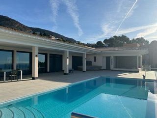 Chalet  Avenida principal de la sierra. Chalet en altea hills