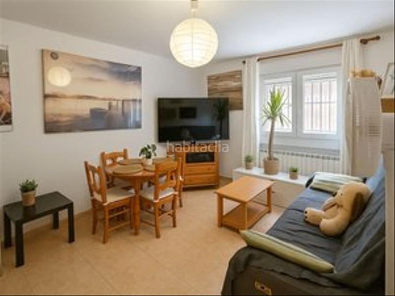 Foto 7a7465d8-7bbb-4868-93ce-d8b67f0148b6. Pis a Valdemorillo pueblo Valdemorillo