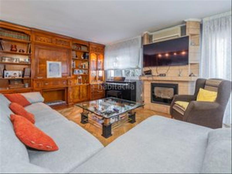 Foto 2045f2f0-cdc8-42d2-b336-dfb11b8af860. Doppelhaus mit parking pool in Campodón-Ventorro del Cano Alcorcón