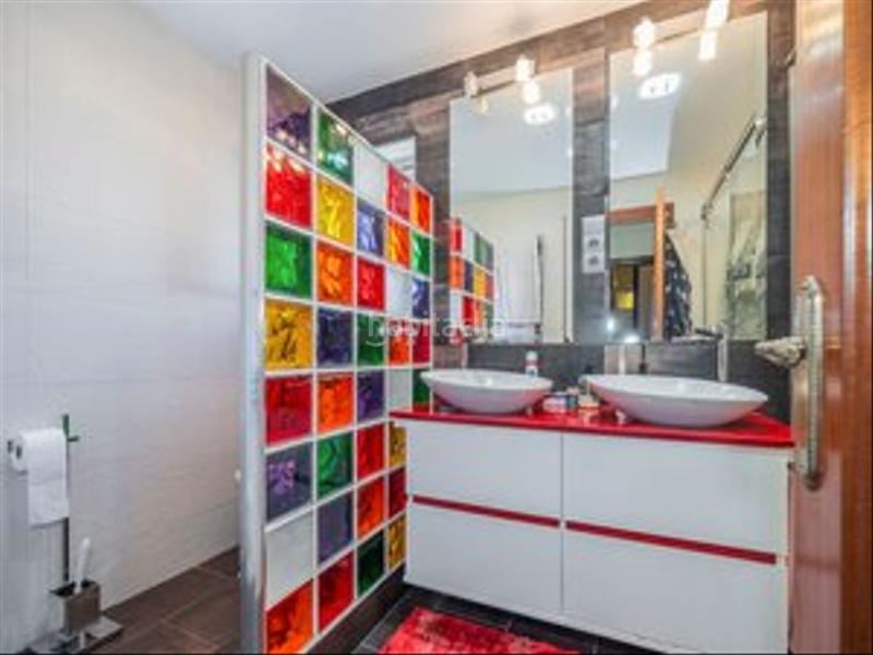 Foto 8a5e328e-0b8c-41a5-8168-e00f8ec5ba80. Doppelhaus mit parking pool in Campodón-Ventorro del Cano Alcorcón