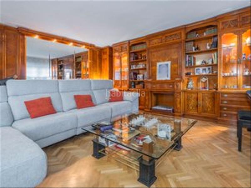 Foto 8fcf7b9b-5fc0-419d-a272-e65bd01cab15. Doppelhaus mit parking pool in Campodón-Ventorro del Cano Alcorcón