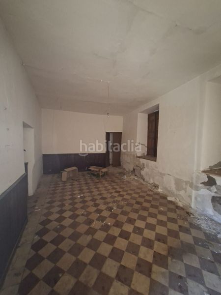 Foto 7de099b3-f3b1-4e3f-8fff-ee4caf6c1462. Edifici a travesía del álamo 6 a Polán