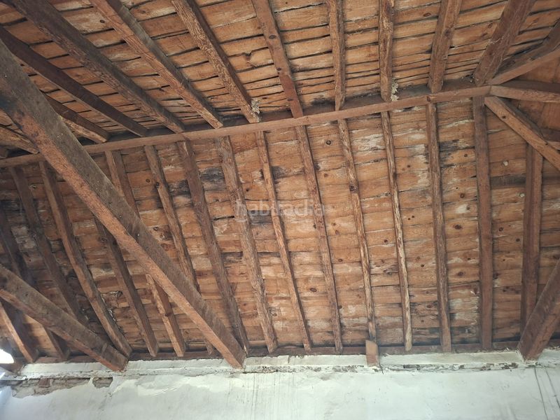 Foto ab2dd619-ab1d-4777-b3fb-d735f572b68c. Edifici a travesía del álamo 6 a Polán