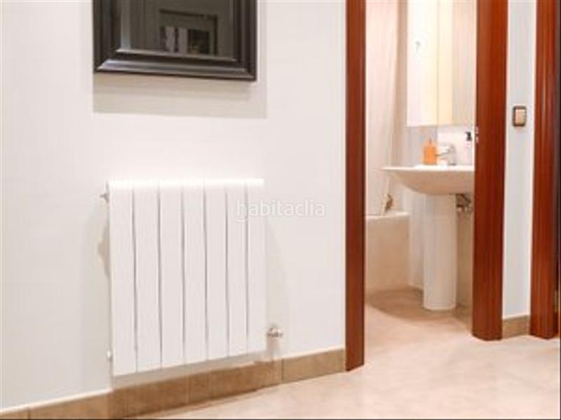 Foto 0104ba23-d837-493c-b11a-fc85517bb48d. Maison jumelée avec chauffage parking dans Arenzana de Abajo