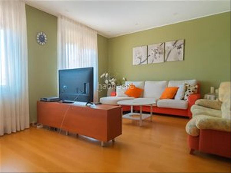 Foto 8775cb5f-7269-4aa6-be26-5375d069e8be. Maison jumelée avec chauffage parking dans Arenzana de Abajo