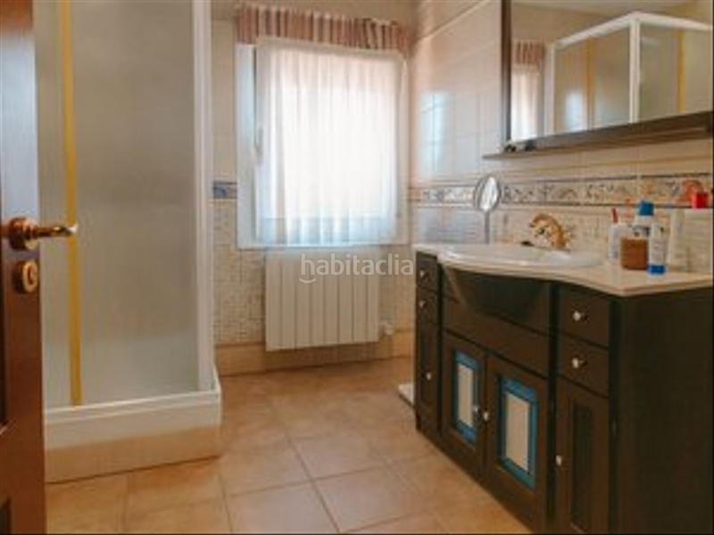 Foto dfc158d0-197e-4309-994d-fca5f99eafd2. Maison jumelée avec chauffage parking dans Arenzana de Abajo