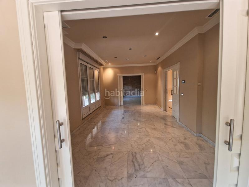 Foto e3189f29-9678-4ea4-85ad-f7d15d7906c1. Chalet with heating parking pool in Cuevas-Ilustración Ciempozuelos