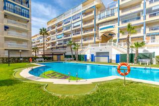 Pis a Los Arenales del Sol