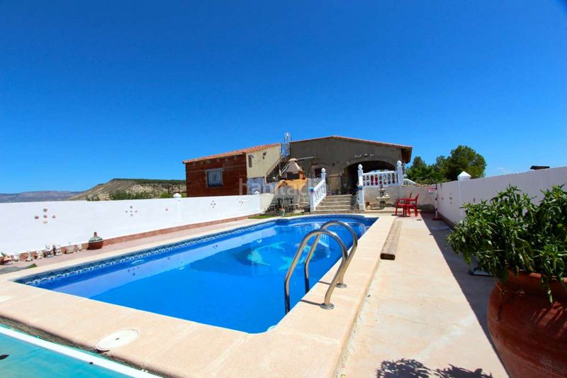 Foto 7dd7b8e0-c294-4327-b661-2b287f3ac865. Casa a Albudeite